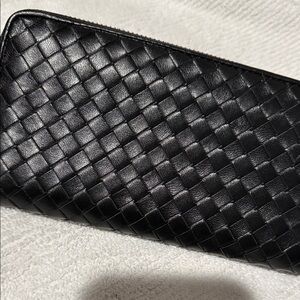 Bottega Veneta Black Woven Wallet